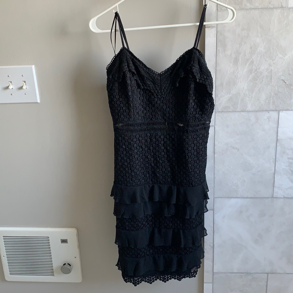 AQUA tiered knee length dress